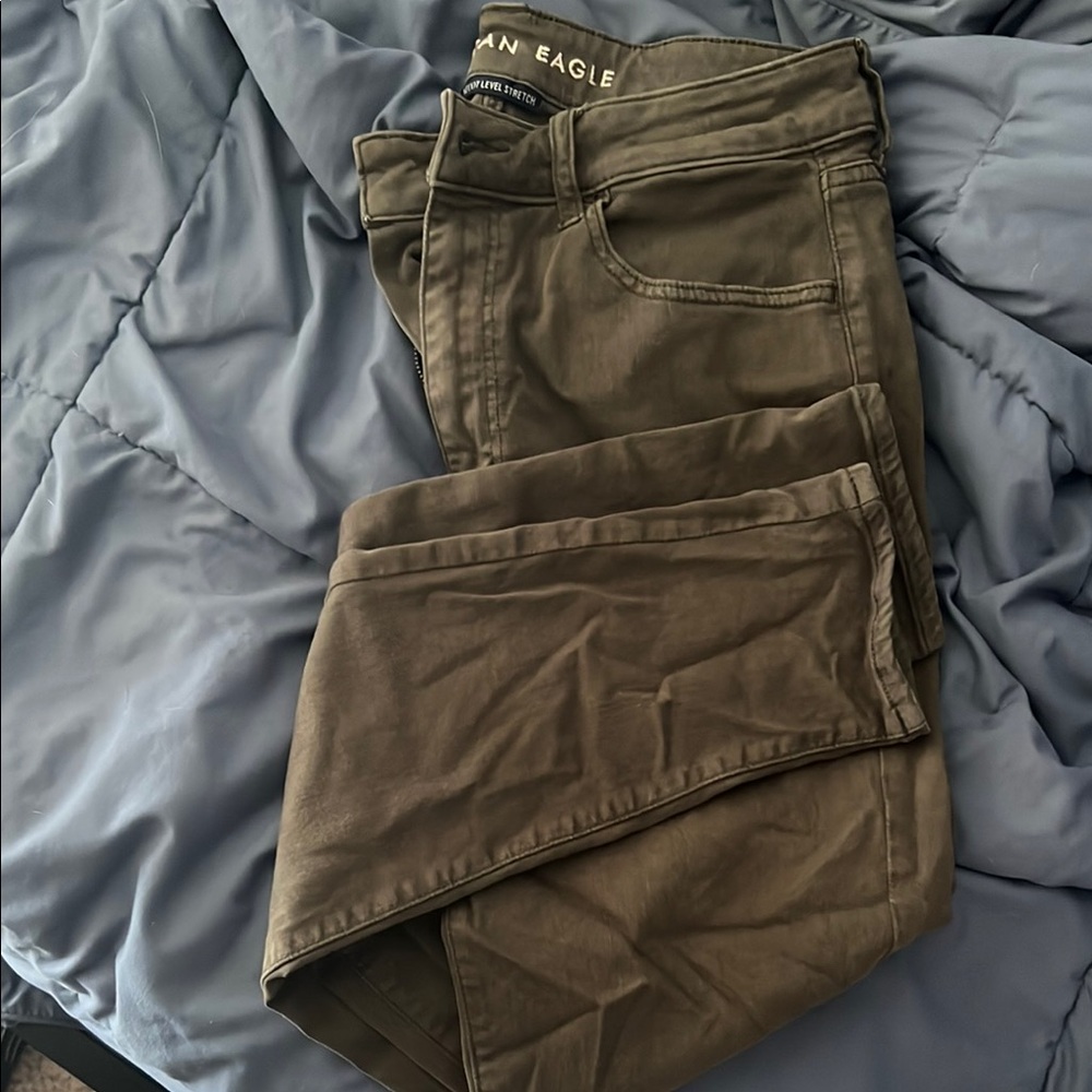 American Eagle Olive Green Jeans